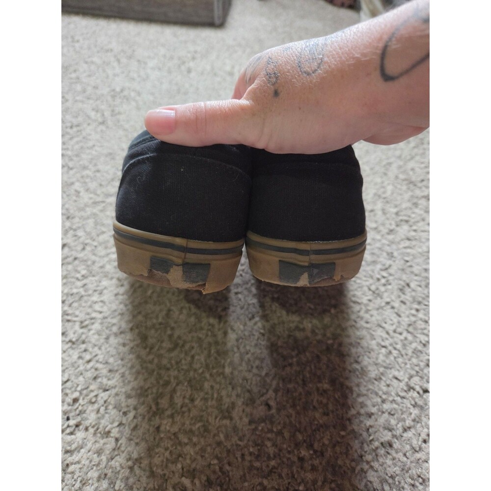 Vans - Picture 3 of 5